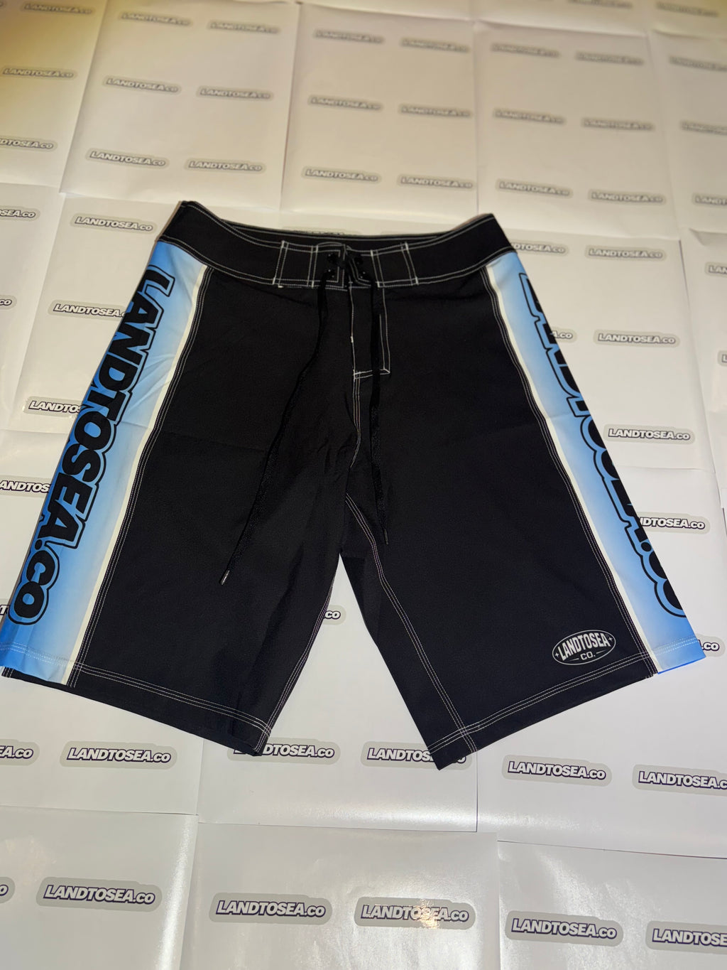 LANDTOSEA.CO riptide board shorts ￼